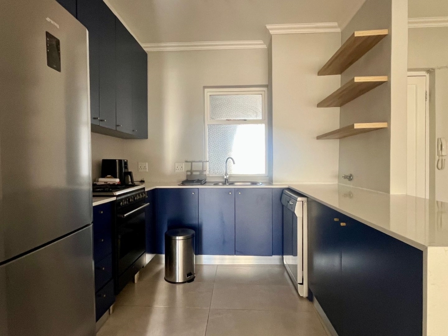 To Let 2 Bedroom Property for Rent in Sea Point Western Cape